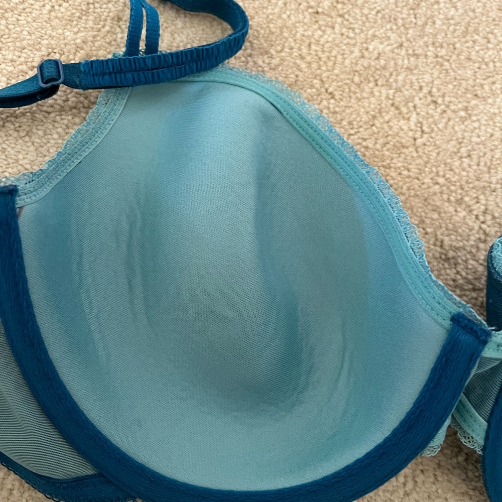 Bra - Picture 5 of 7